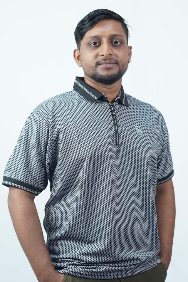 প্রিমিয়াম পোলো টি-শার্ট – Classic Black & White